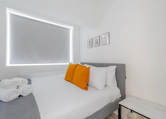 Contemporary 1Bd Studio Flat - Willesden Green!