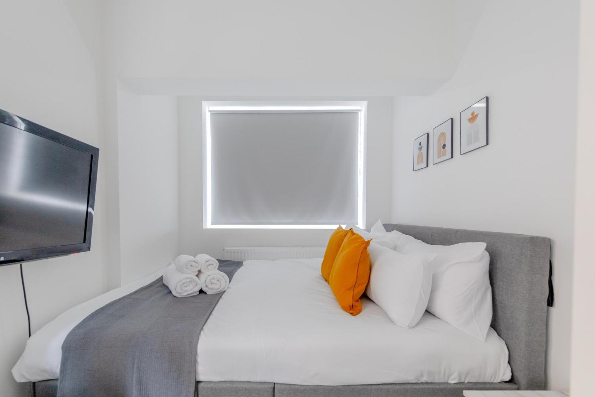 Contemporary 1bd Flat - Willesden Green! * Londra