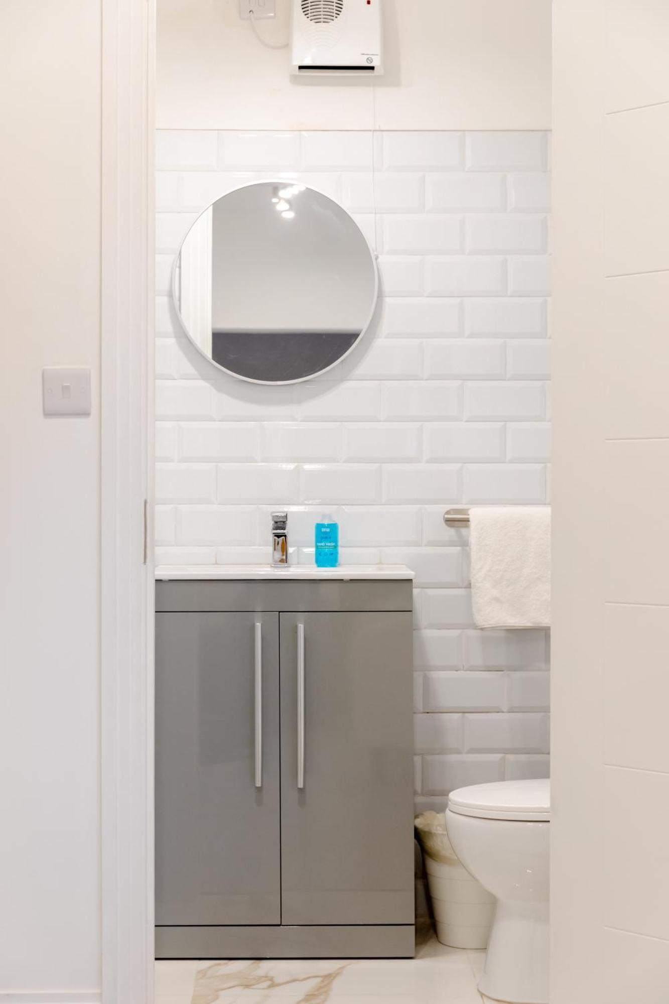 Contemporary 1bd Flat - Willesden Green! Appartamento Londra